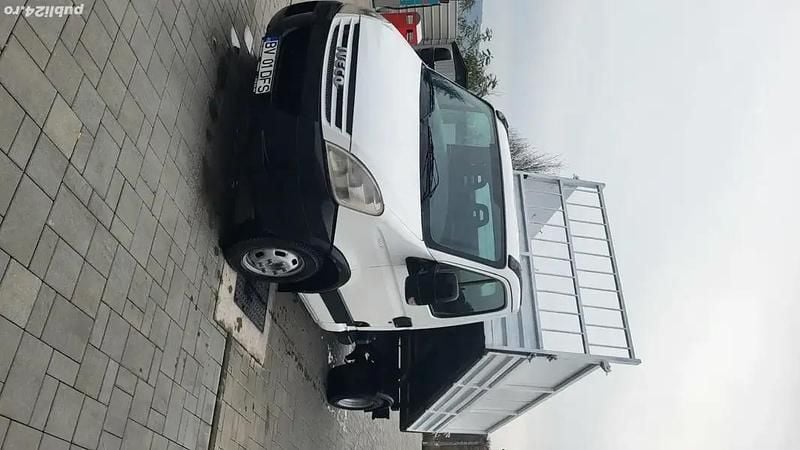 Utilizat 2007 Iveco Daily | 11.000 EUR - Imagine 1/4
