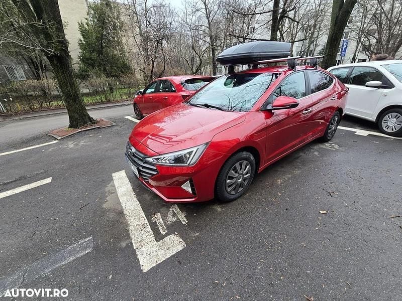 Second-hand Hyundai Elantra 128 CP (94 kW) 2020 Culoarerosu Berlinǎ