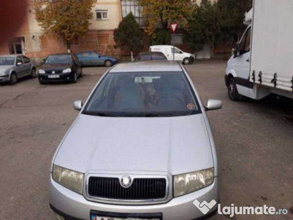 Utilizat 2002 Skoda Fabia Hatchback | 1.650 EUR (Preț OK) - Imagine 1/4