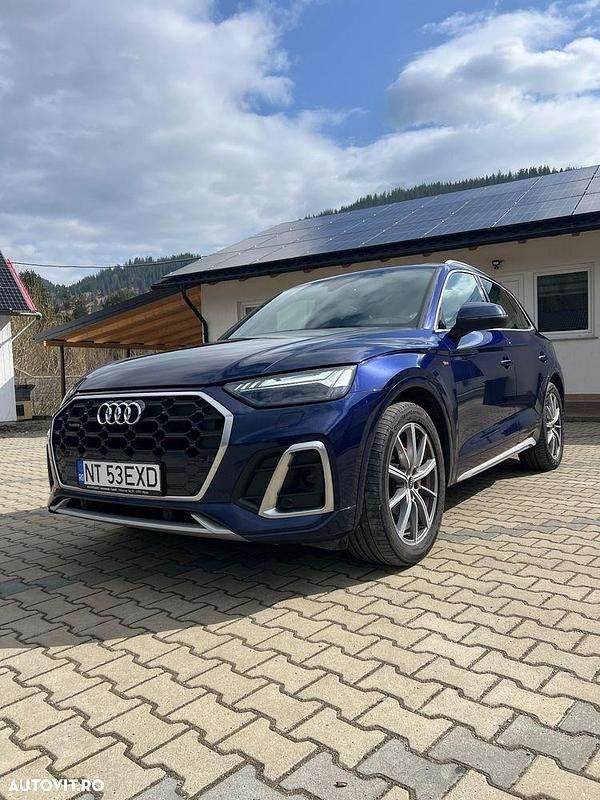 Second-hand Audi Q5 S-Line 204 CP (150 kW) 2021 Culoarealbastru SUV
