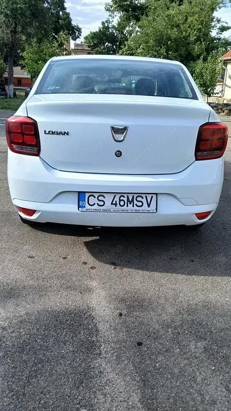 Second-hand Dacia Logan 90 CP (66 kW) 2017 Alb Berlinǎ