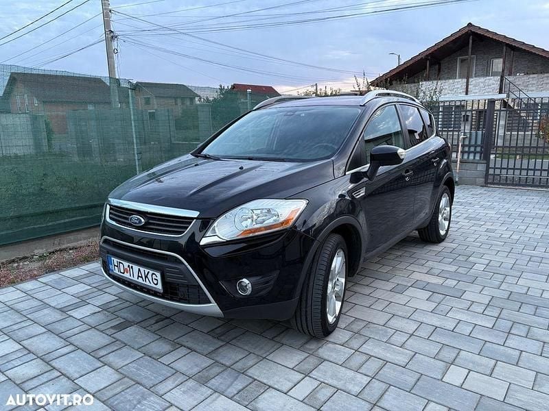 Second-hand Ford Kuga Titanium 140 CP (102 kW) 2011 Culoarenegru SUV