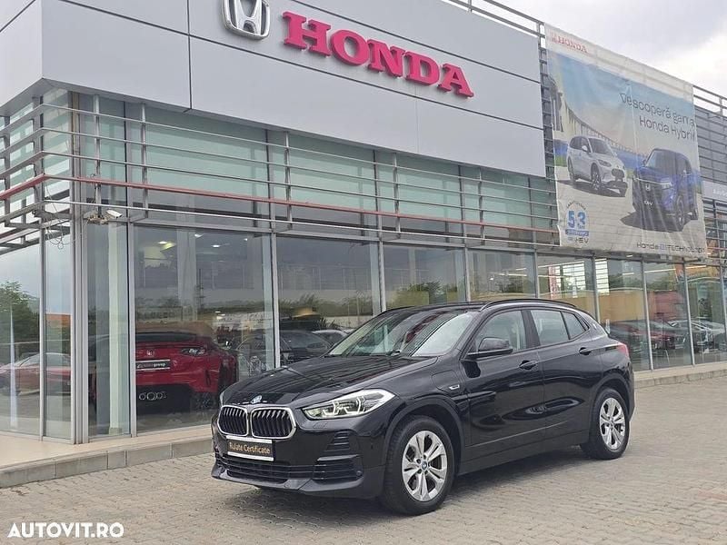 Culoarenegru Utilizat 2022 BMW X2 SUV | 29.490 EUR (Preț bun) - Imagine 1/4