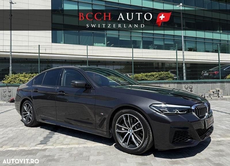 Negru Utilizat 2021 BMW 520 M Sport Berlinǎ | 40.800 EUR - Imagine 1/4