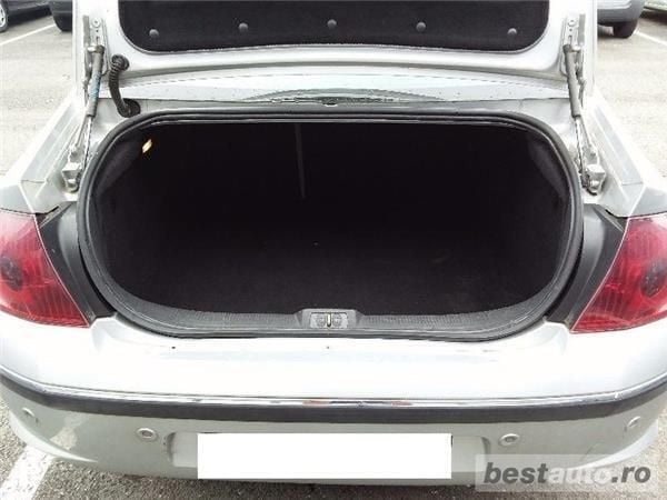 Second-hand Peugeot 407 110 CP (80 kW) 2005 Galben Hatchback