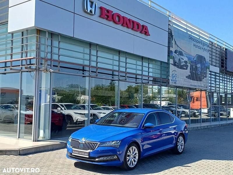 Culoarealbastru Utilizat 2020 Skoda Superb Style Berlinǎ | 22.990 EUR (Preț OK) - Imagine 1/4