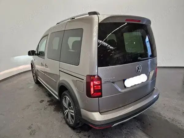 Second-hand VW Caddy 150 CP (110 kW) 2020 Bej Monovolum