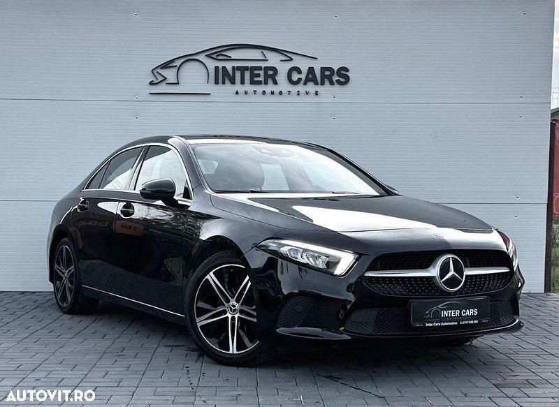 Culoarenegru Utilizat 2020 Mercedes A180 Edition Berlinǎ | 20.290 EUR (Super Preț) - Imagine 1/4