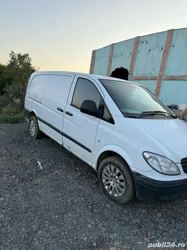 Utilizat 2008 Mercedes Vito Monovolum | 2.500 EUR - Imagine 1/4