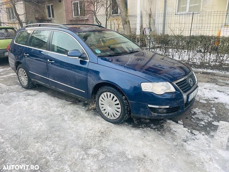 Second-hand VW Passat Highline 140 CP (102 kW) 2008 Culoarealbastru Break
