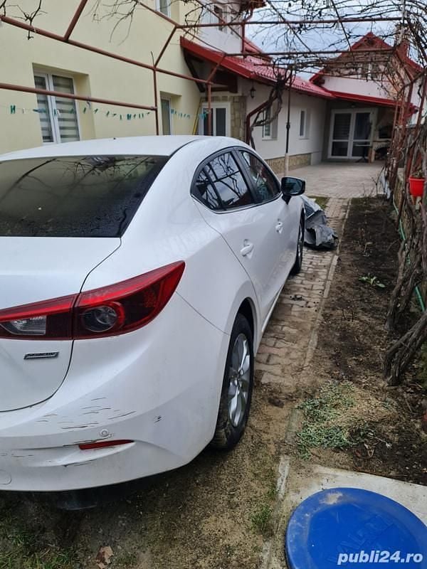 Utilizat 2014 Mazda 3 Berlinǎ | 3.500 EUR - Imagine 1/4