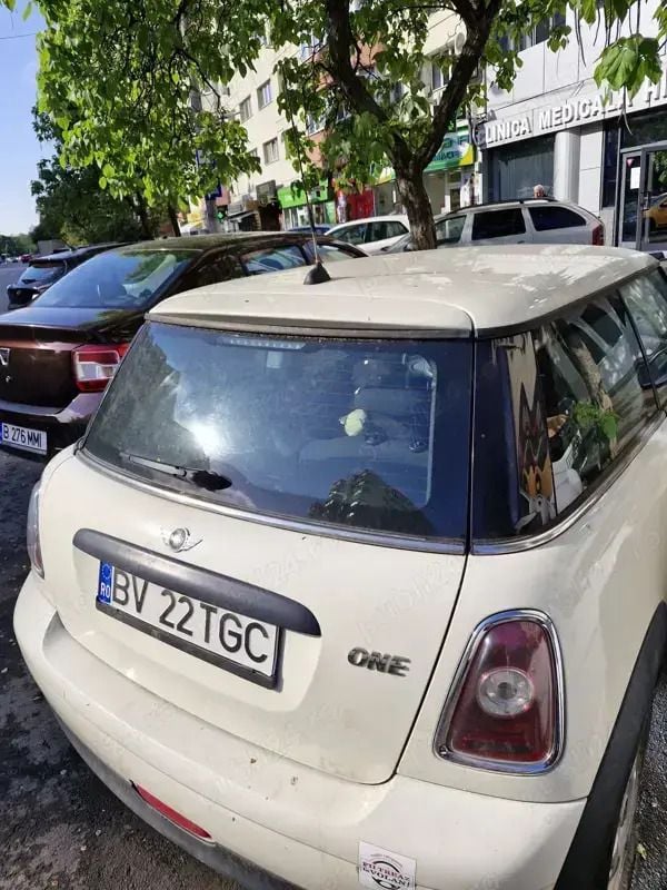 Utilizat 2009 Mini ONE Hatchback | 3.100 EUR - Imagine 1/4