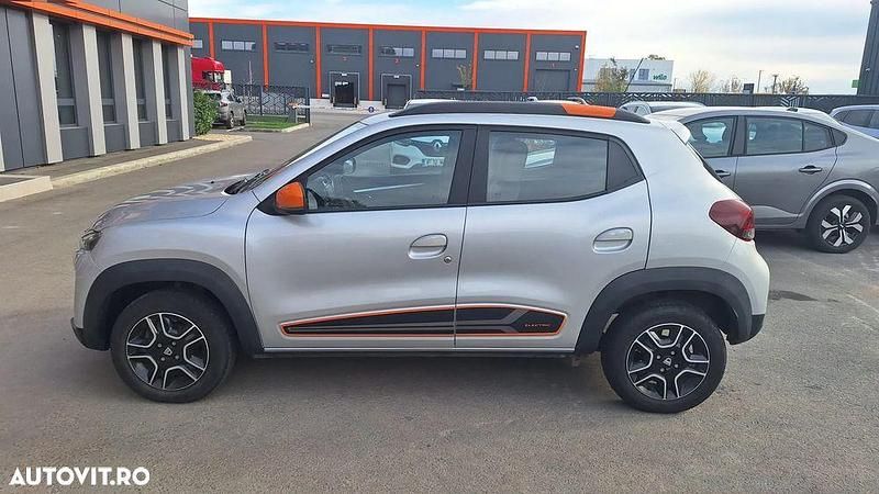 Second-hand Dacia Spring 33 kW (45 CP) 2021 Culoaregri Hatchback