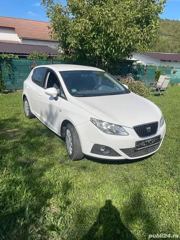 Utilizat 2010 Seat Ibiza Hatchback | 2.950 EUR (Preț OK) - Imagine 1/4