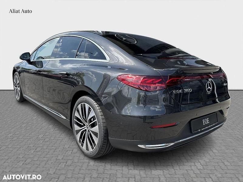 Nouă Mercedes EQE350 214 kW (292 CP) 2025 Culoaregri Berlinǎ