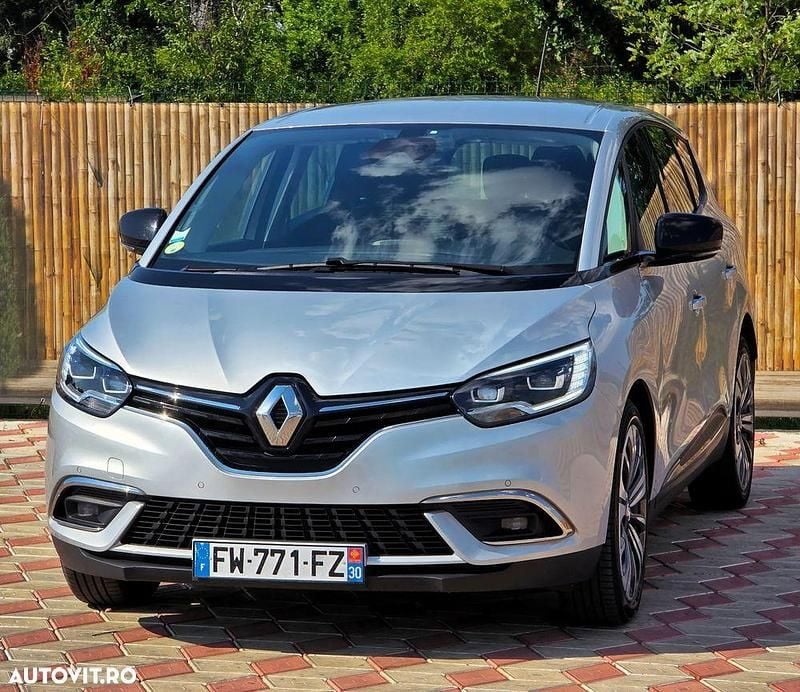 Culoareargint Utilizat 2021 Renault Grand Scénic IV Business Monovolum | 10.699 EUR (Super Preț) - Imagine 1/4