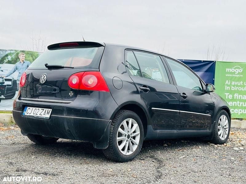 Second-hand VW Golf IV Comfortline 102 CP (75 kW) 2006 Culoarenegru Hatchback