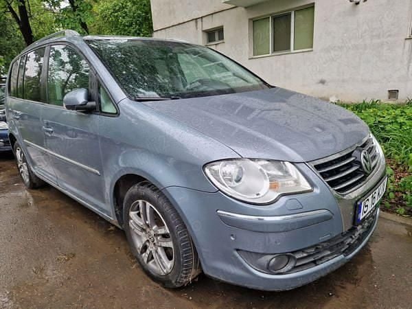 Second-hand VW Touran 140 CP (102 kW) 2007 Gri Monovolum