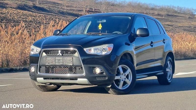 Culoarenegru Utilizat 2012 Mitsubishi ASX SUV | 5.690 EUR (Preț bun) - Imagine 1/4