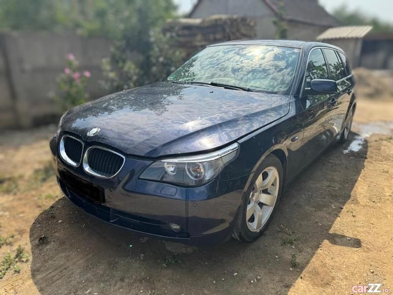 Albastru Utilizat 2004 BMW 530 Break | 2.990 EUR - Imagine 1/4