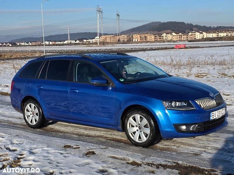 Second-hand Skoda Octavia 150 CP (110 kW) 2013 Culoarealbastru Break