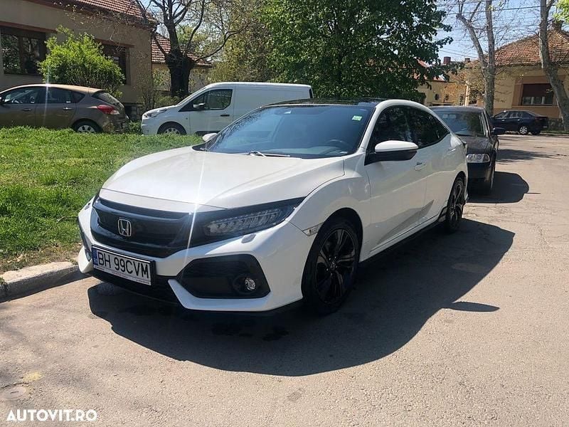 Culoarealb Utilizat 2018 Honda Civic Sport Plus Hatchback | 15.500 EUR (Super Preț) - Imagine 1/4