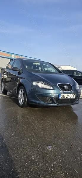 Second-hand 2008 Seat Altea Hatchback | 2.500 EUR (Preț bun) - Imagine 1/4