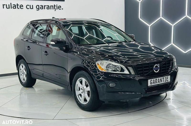 Second-hand Volvo XC60 Momentum 163 CP (119 kW) 2009 Culoarenegru SUV