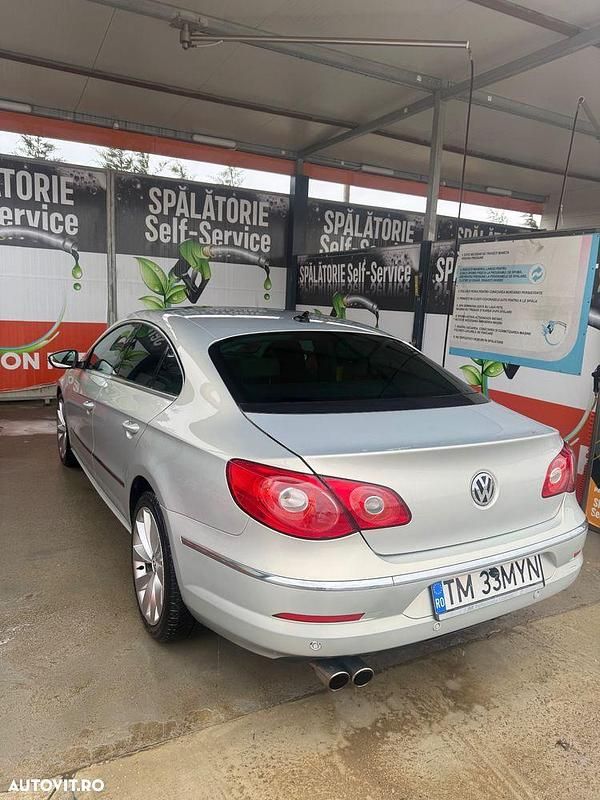 Second-hand VW Passat 170 CP (125 kW) 2009 Culoaregri Berlinǎ