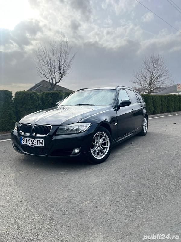 Negru Utilizat 2011 BMW 318 Break | 4.500 EUR (Preț OK) - Imagine 1/4