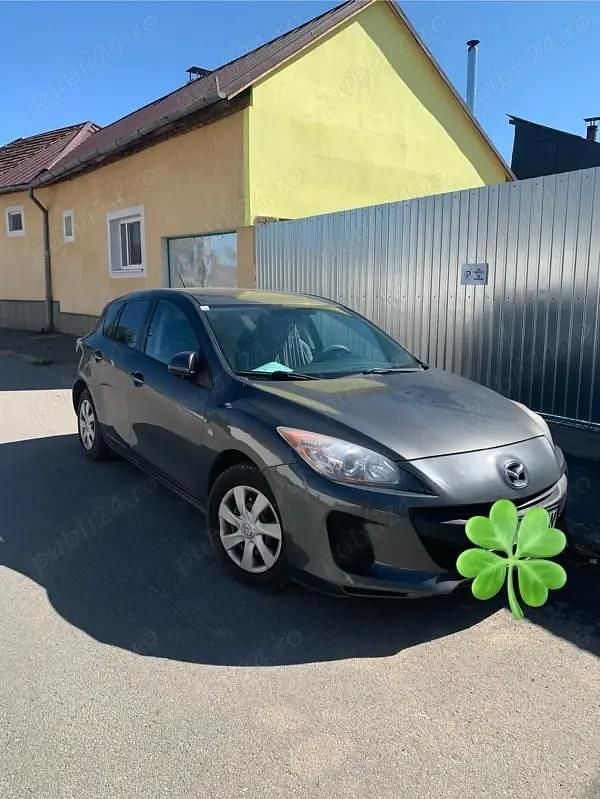 Utilizat 2013 Mazda 3 Hatchback | 5.700 EUR (Preț bun) - Imagine 1/4