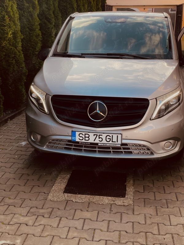 Gri Utilizat 2022 Mercedes Vito Monovolum | 28.700 EUR (Preț OK) - Imagine 1/4