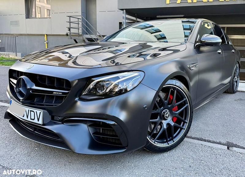 Culoarenegru Utilizat 2019 Mercedes S63 AMG AMG Berlinǎ | 56.000 EUR - Imagine 1/4