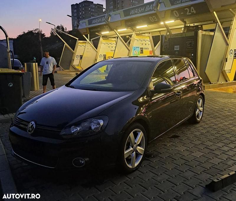 Second-hand VW Golf VI Highline 122 CP (89 kW) 2011 Culoarenegru Hatchback