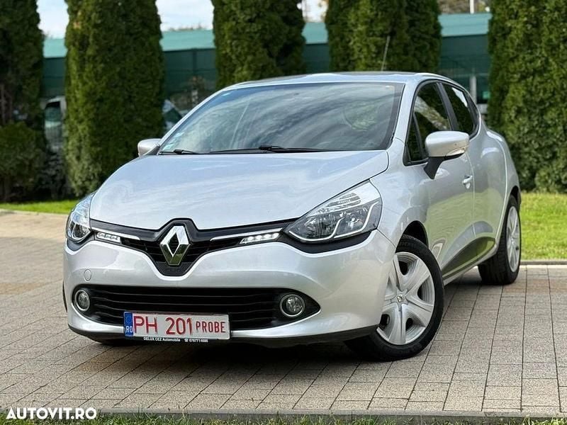 Culoareargint Utilizat 2016 Renault Clio IV LIMITED | 5.890 EUR (Preț OK) - Imagine 1/4