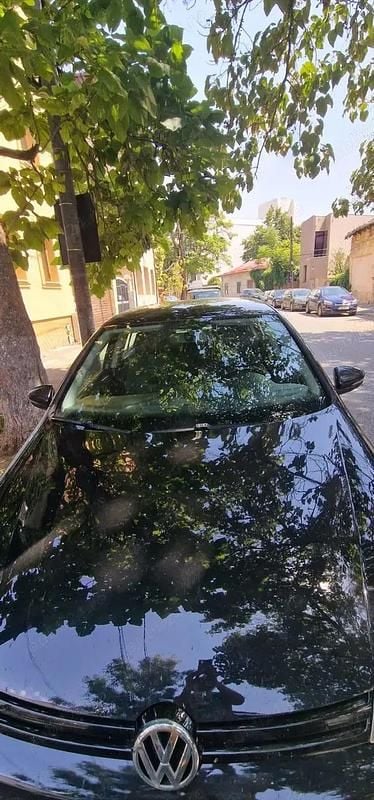 Utilizat 2013 VW Golf VI Hatchback | 4.250 EUR (Preț bun) - Imagine 1/4