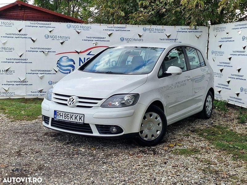 Culoarealb Utilizat 2008 VW Golf VI Team Hatchback | 2.750 EUR (Super Preț) - Imagine 1/4