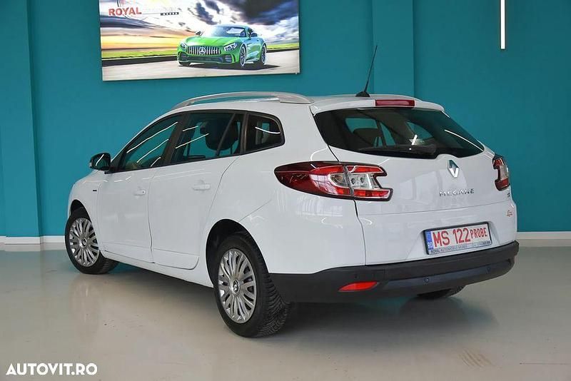 Second-hand Renault Mégane GrandTour LIMITED 110 CP (80 kW) 2015 Culoarealb Break