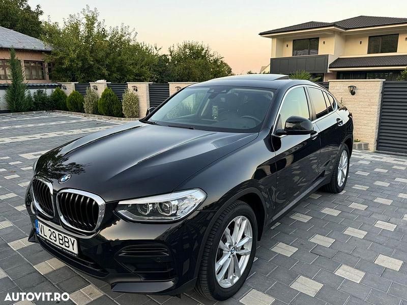 Culoarenegru Utilizat 2019 BMW X4 xLine SUV | 27.999 EUR (Puțin scump) - Imagine 1/4