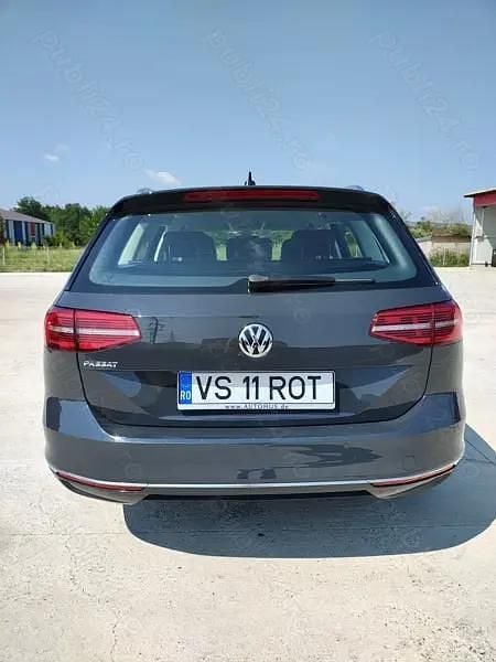 Second-hand VW Passat Highline 150 CP (110 kW) 2019 Gri Break