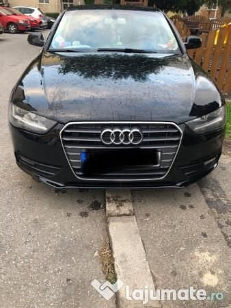 Negru Utilizat 2012 Audi A4 Berlinǎ | 8.000 EUR (Preț OK) - Imagine 1/4