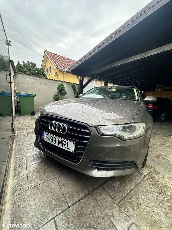 Culoaremaro Utilizat 2013 Audi A6 Premium Berlinǎ | 14.300 EUR (Puțin scump) - Imagine 1/4