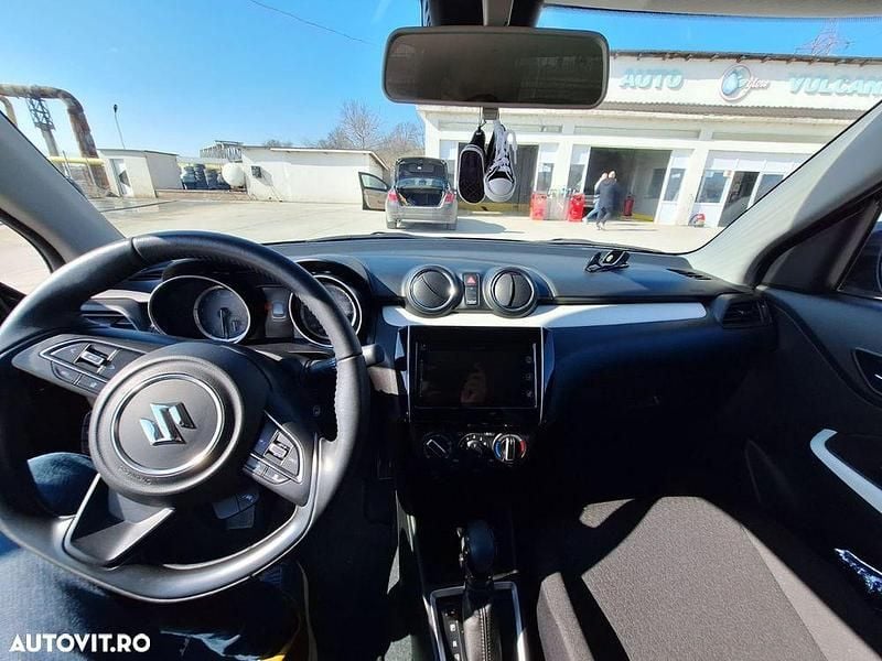 Second-hand Suzuki Swift 90 CP (66 kW) 2023 Culoaregri Hatchback