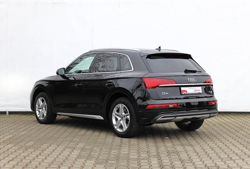 Second-hand Audi Q5 Advanced Plus 204 CP (150 kW) 2023 Negru  normal SUV