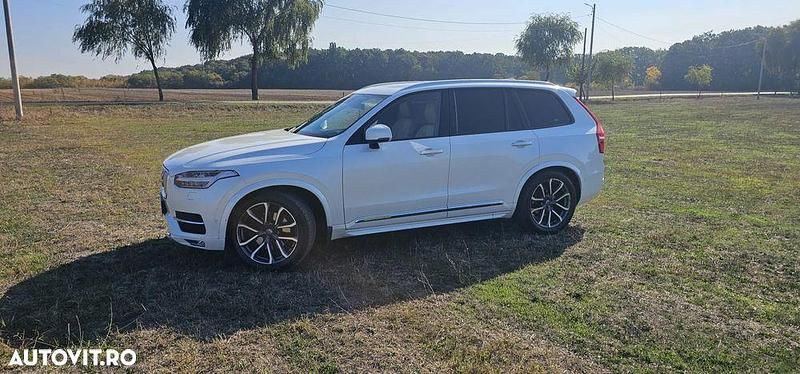 Culoarealb Utilizat 2016 Volvo XC90 Inscription SUV | 24.800 EUR (Preț bun) - Imagine 1/4