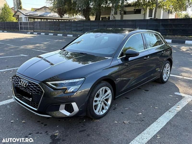 Culoaregri Utilizat 2020 Audi A3 Sportback Advanced Hatchback | 25.900 EUR (Scump) - Imagine 1/4