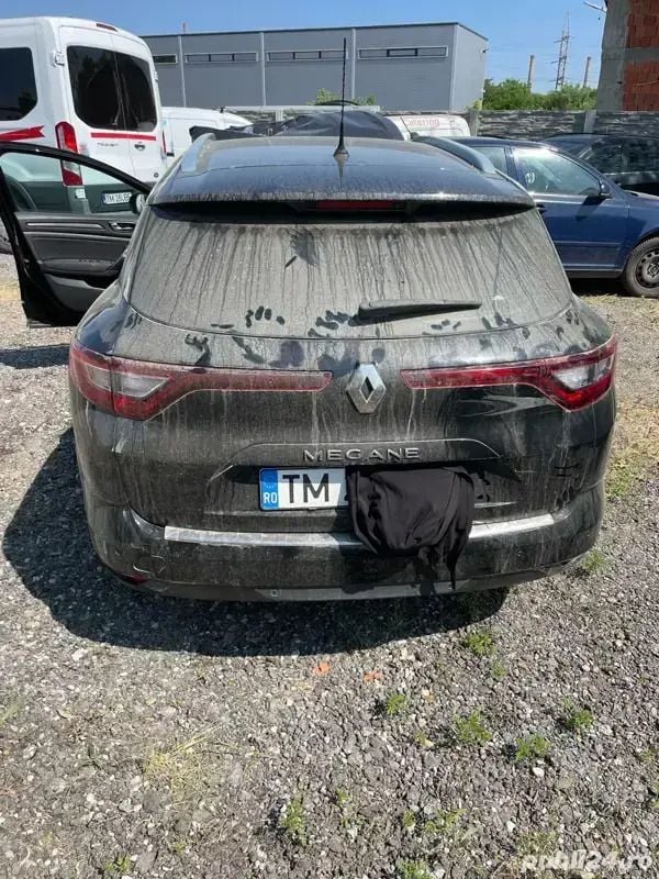 Negru Utilizat 2019 Renault Mégane GrandTour Break | 4.000 EUR - Imagine 1/4