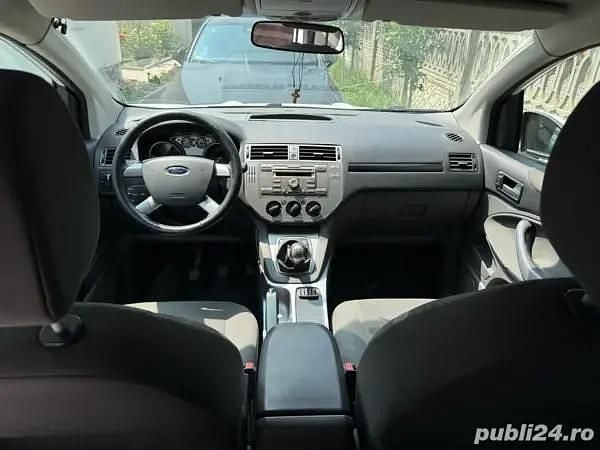 Alb Utilizat 2012 Ford Kuga SUV | 4.999 EUR (Super Preț) - Imagine 1/4
