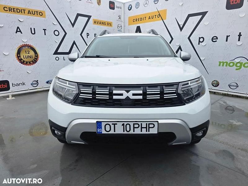 Second-hand Dacia Duster 115 CP (84 kW) 2022 Culoarealb SUV