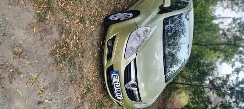Utilizat 2007 Opel Corsa Hatchback | 1.400 EUR (Preț bun) - Imagine 1/4